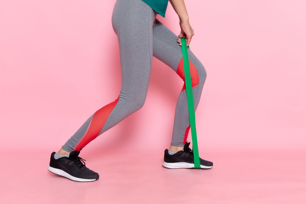 Ejercicios con ligas de resistencia para tonificar piernas